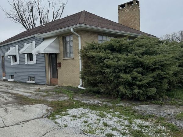 91 W 30th Place , South Chicago Heights, IL 60411