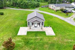 318 S Live Oak Drive photo 4