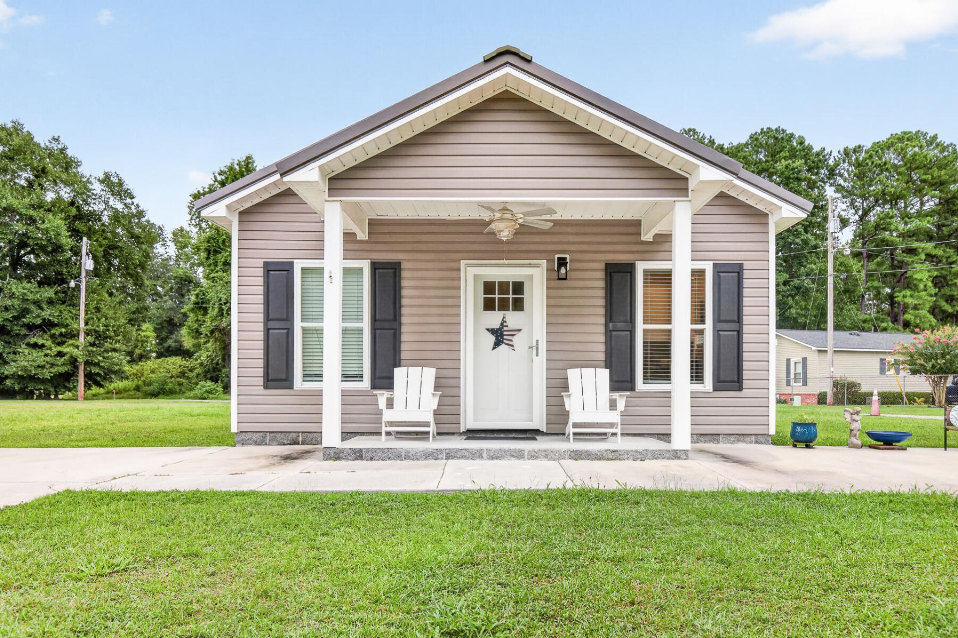 318 S Live Oak Drive Photo 5