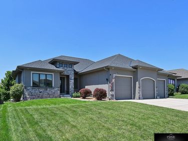 8946 N 172nd Street, Omaha, NE 68007