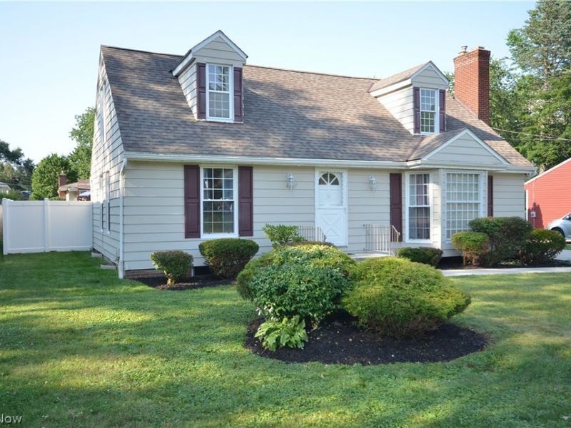 2527 Carson Road, Fairlawn, OH 44333 Photo 3