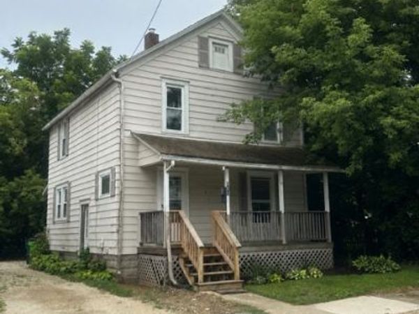 980 Shannon Avenue , Barberton, OH 44203