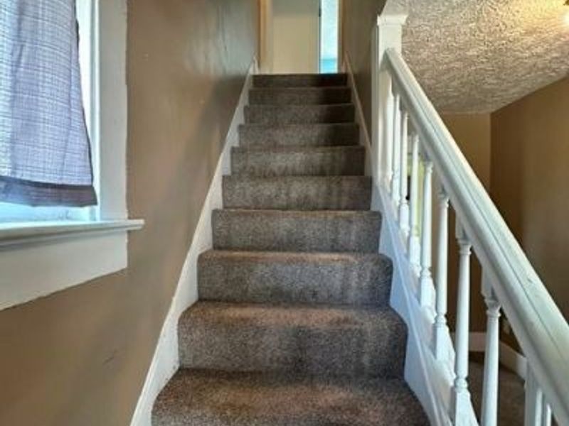980 Shannon Avenue, Barberton, OH 44203 Photo 13