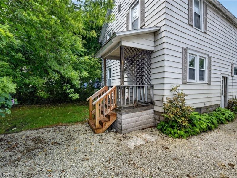 980 Shannon Avenue, Barberton, OH 44203 Photo 19