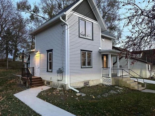 409 S 4th Street, Stoughton, WI 53589