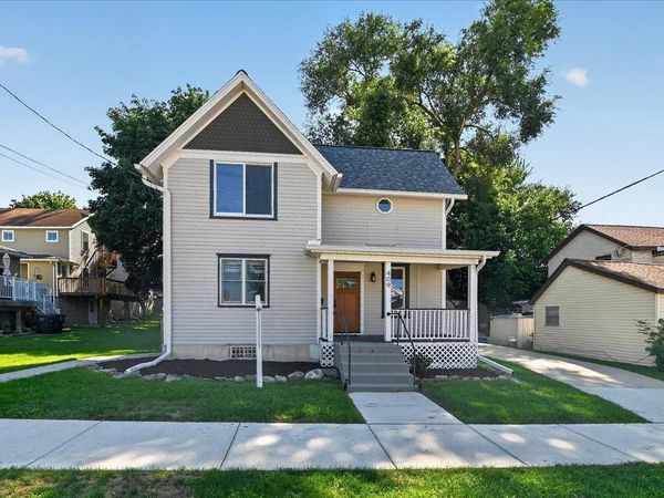 409 S 4th Street, Stoughton, WI 53589