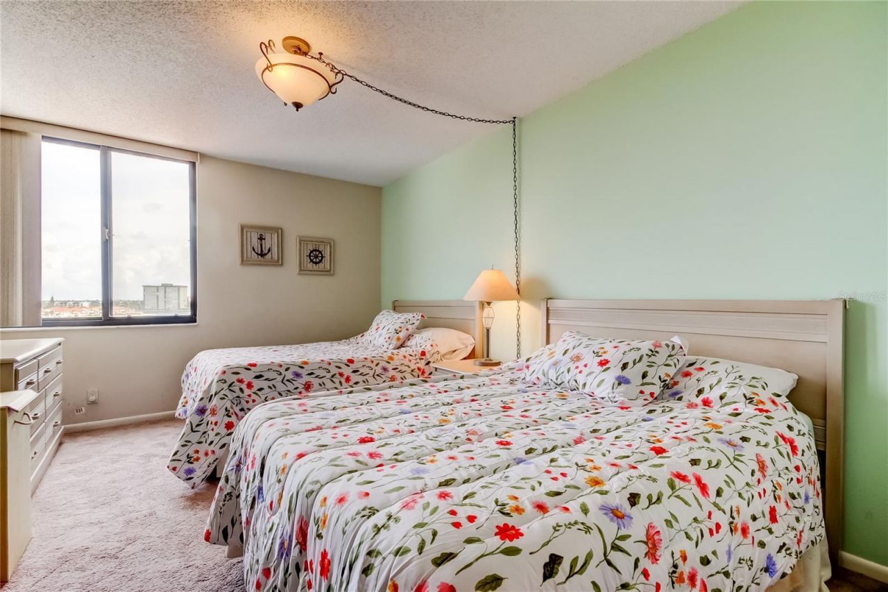 6218 Palma Del Mar Boulevard S, Unit 606, Saint Petersburg, FL 33715 Photo