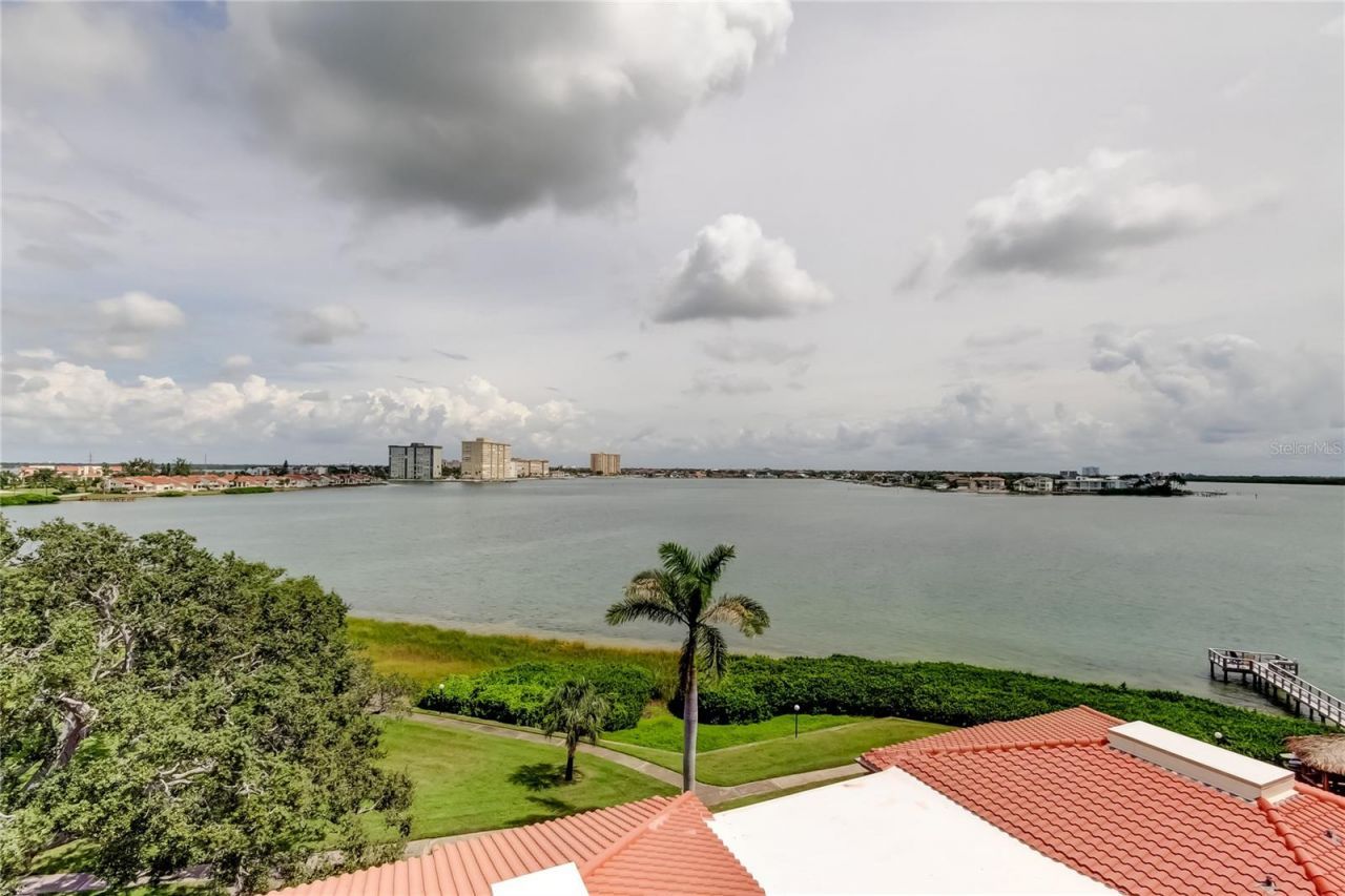 6218 Palma Del Mar Boulevard S, Unit 606, Saint Petersburg, FL 33715 Photo