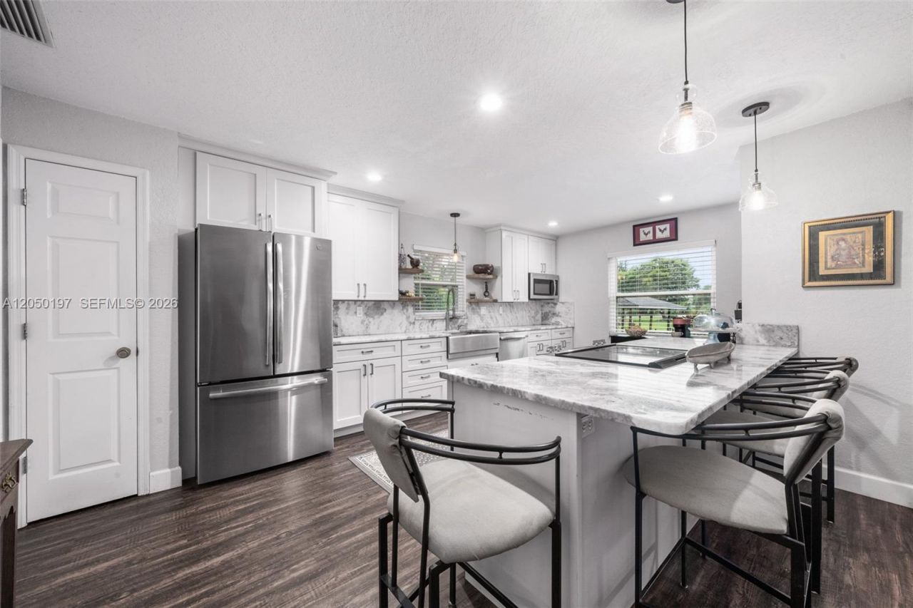 237 Wild Duck Pt , Lorida, FL 33857 Photo