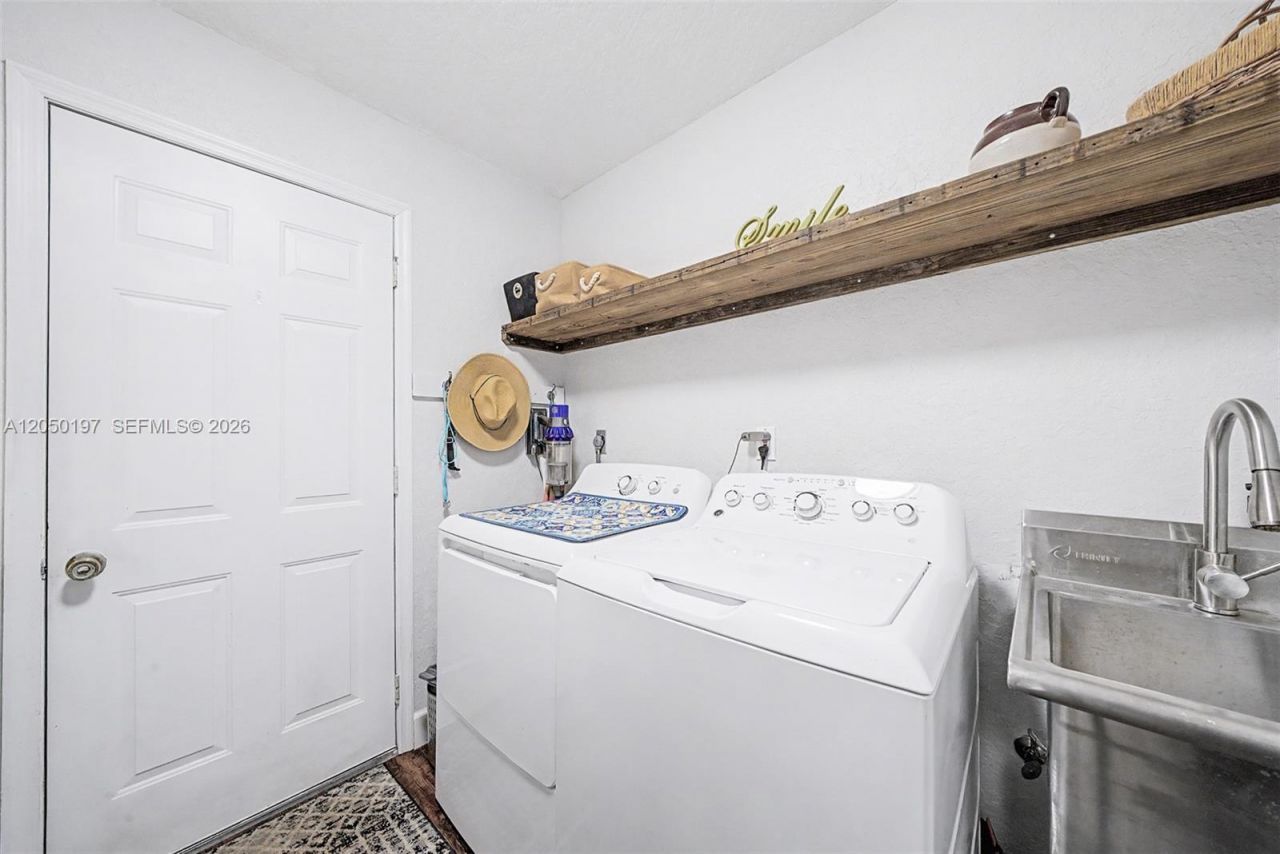 237 Wild Duck Pt , Lorida, FL 33857 Photo