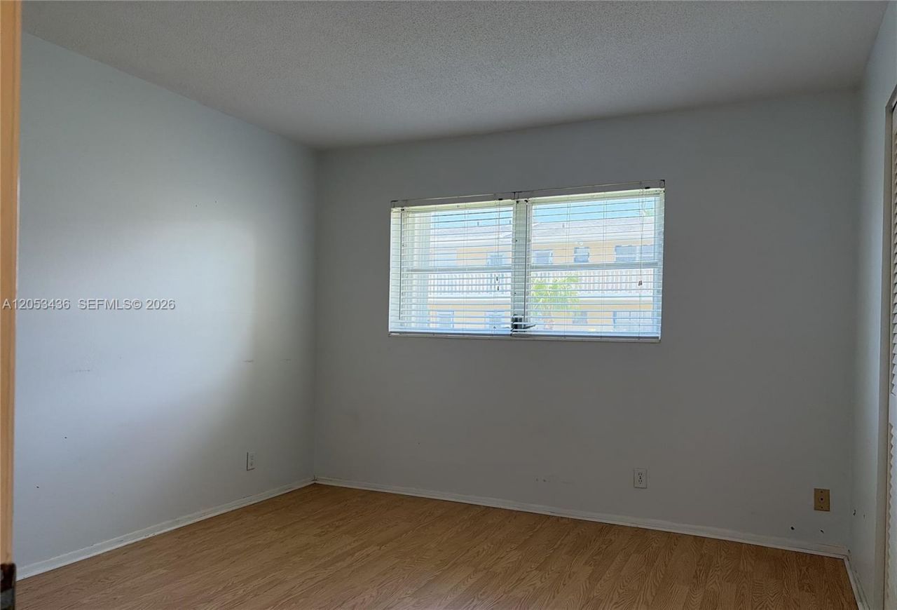 2131 NE 1st Ct, Unit 103, Boynton Beach, FL 33435 Photo