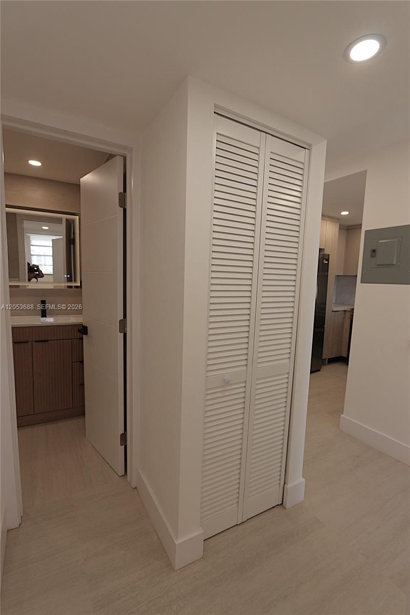 801 NW 47th Ave, Unit 518W, Miami, FL 33126 Photo