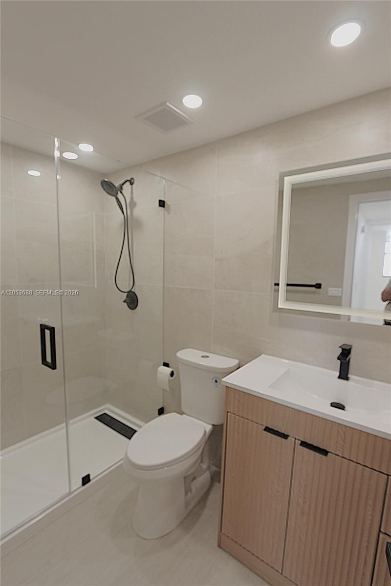 801 NW 47th Ave, Unit 518W, Miami, FL 33126 Photo