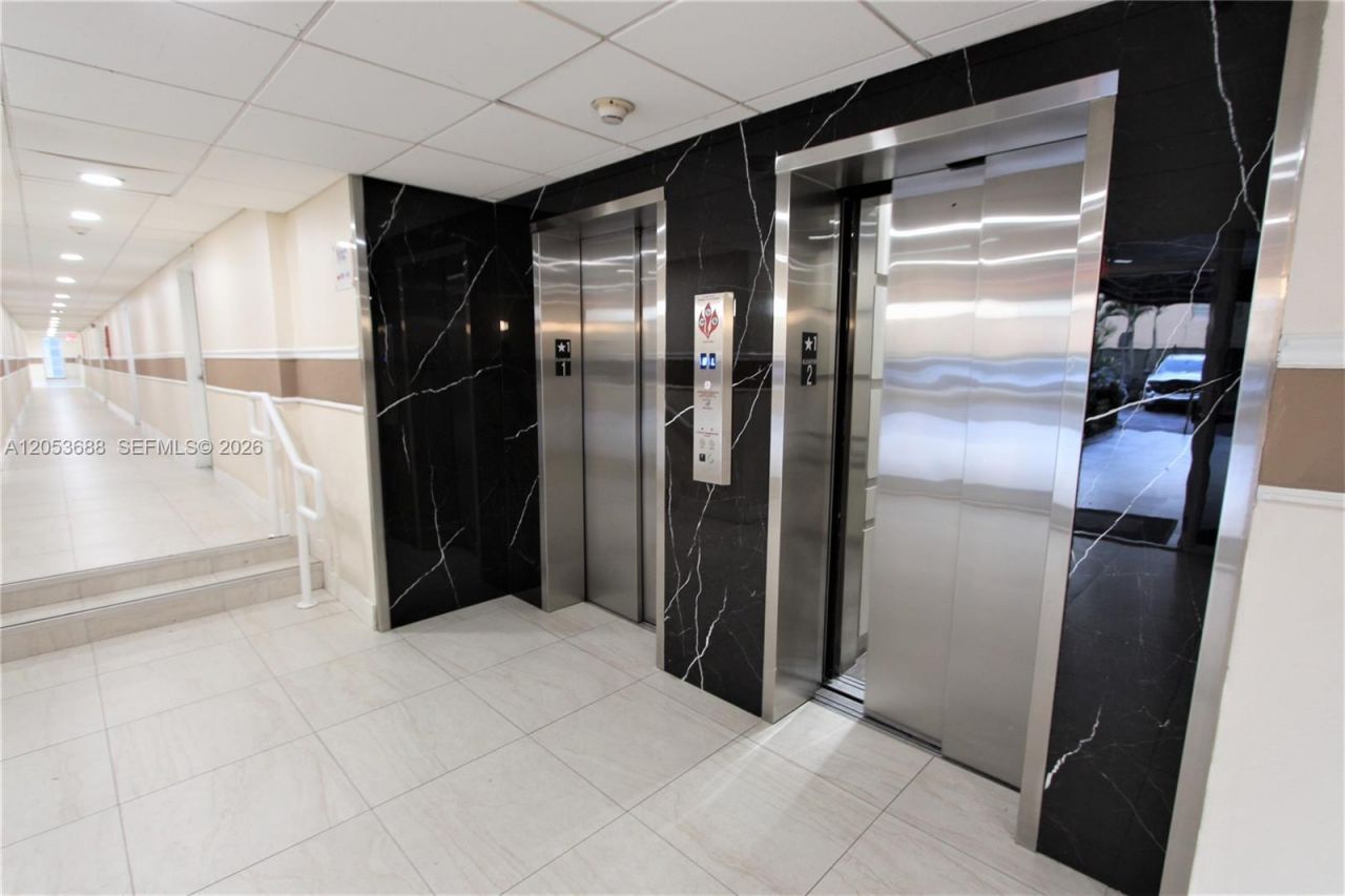 801 NW 47th Ave, Unit 518W, Miami, FL 33126 Photo