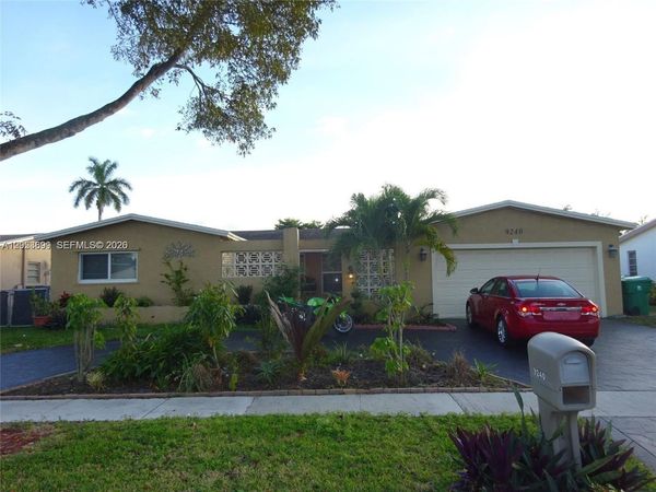 9240 SW 56th St , Cooper City, FL 33328