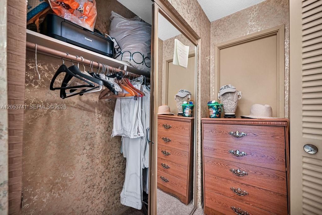 7135 Collins Ave, Unit 435, Miami Beach, FL 33141 Photo