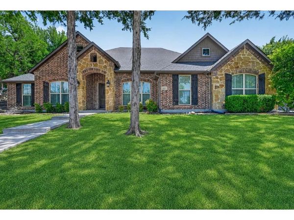 133 Claremont Drive, Ovilla, TX 75154