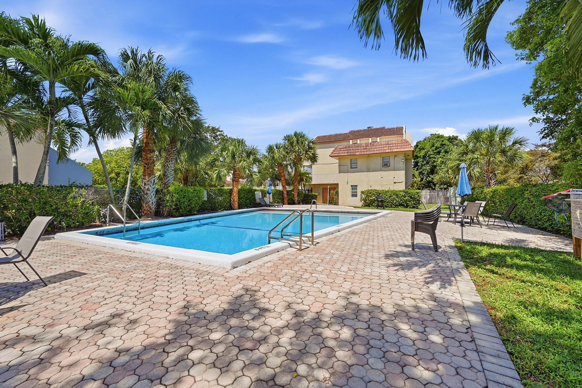 3760 NW 115th Avenue, Unit 7-4, Coral Springs, FL 33065 Photo