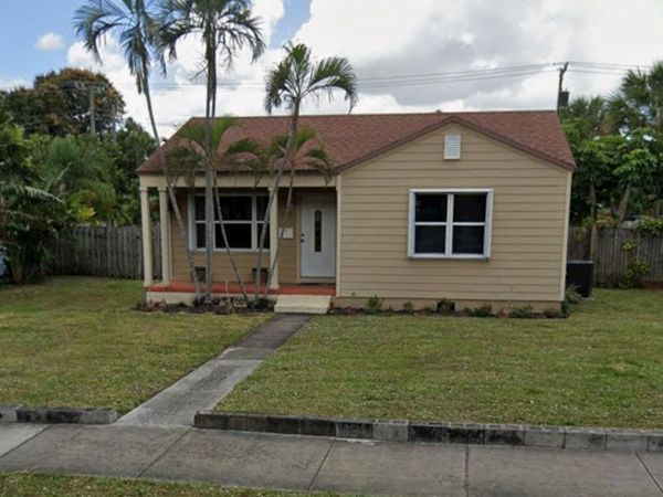 1007 AVON Road, West Palm Beach, FL 33401