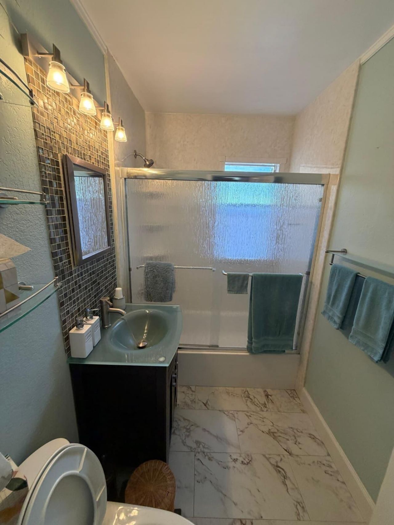 1007 Avon Road, West Palm Beach, FL 33401 Photo