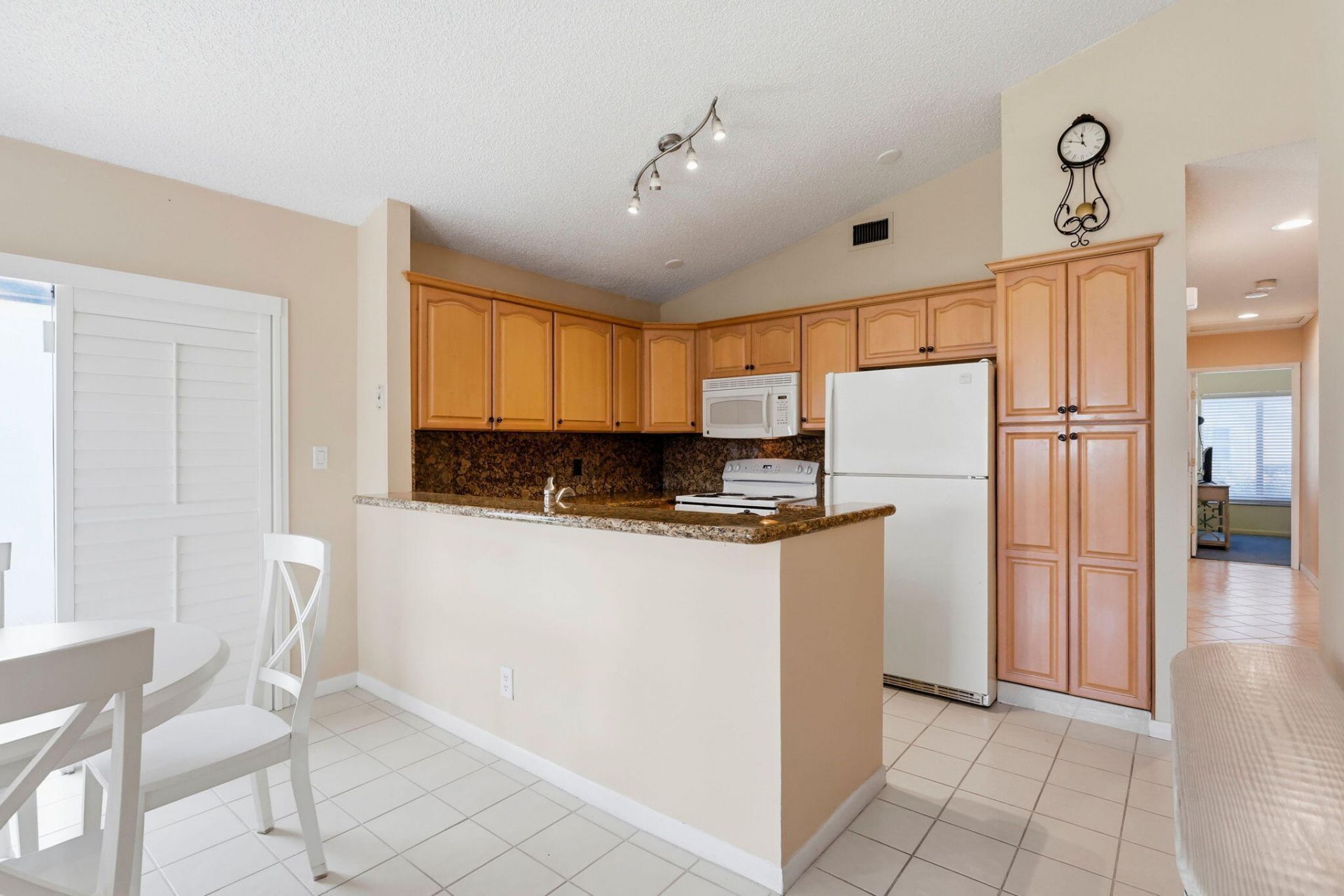 20986 Rustlewood Avenue, Boca Raton, FL 33428 Photo
