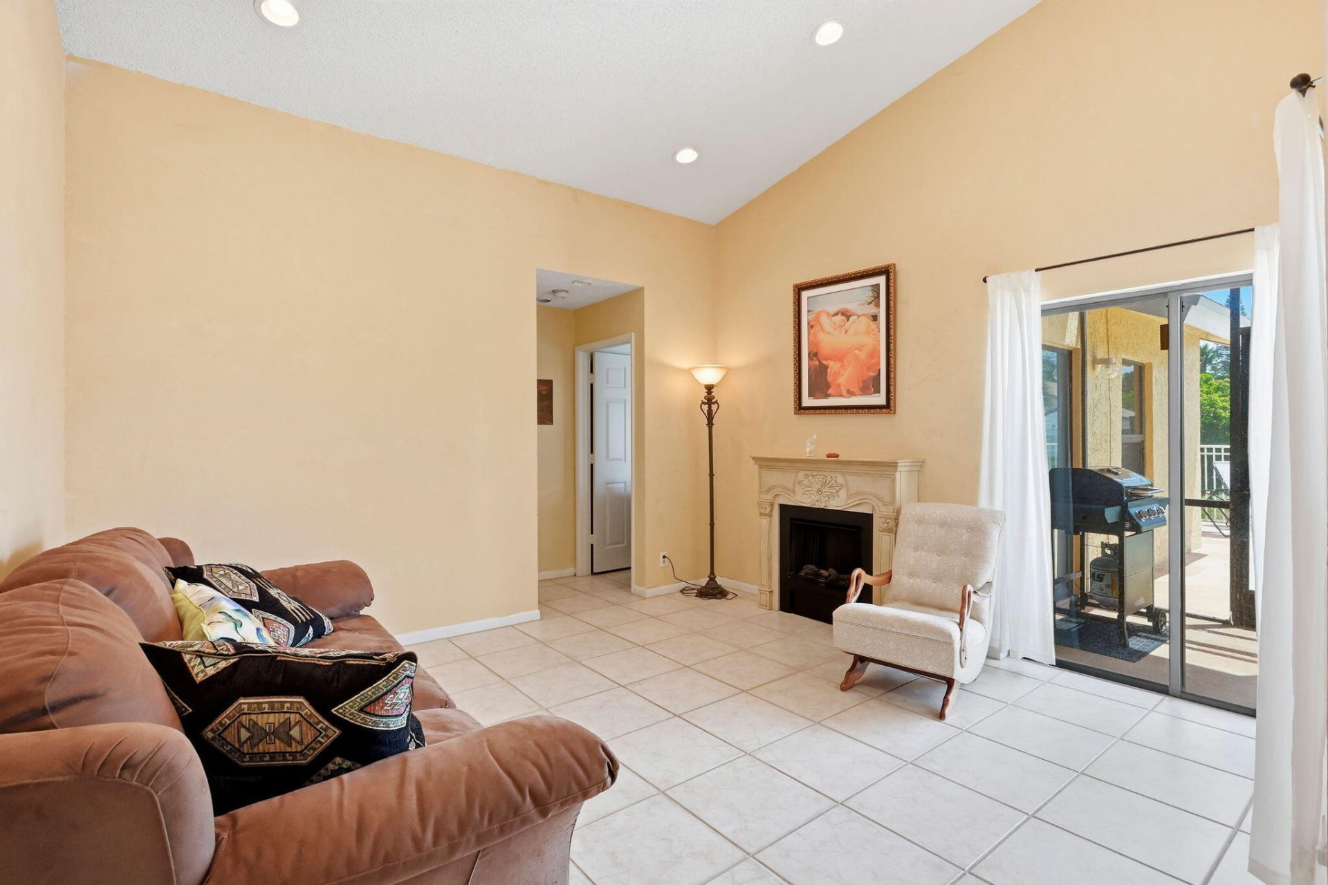 20986 Rustlewood Avenue, Boca Raton, FL 33428 Photo