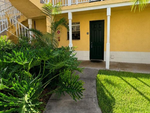 6323 La Costa Drive, Unit B, Boca Raton, FL 33433