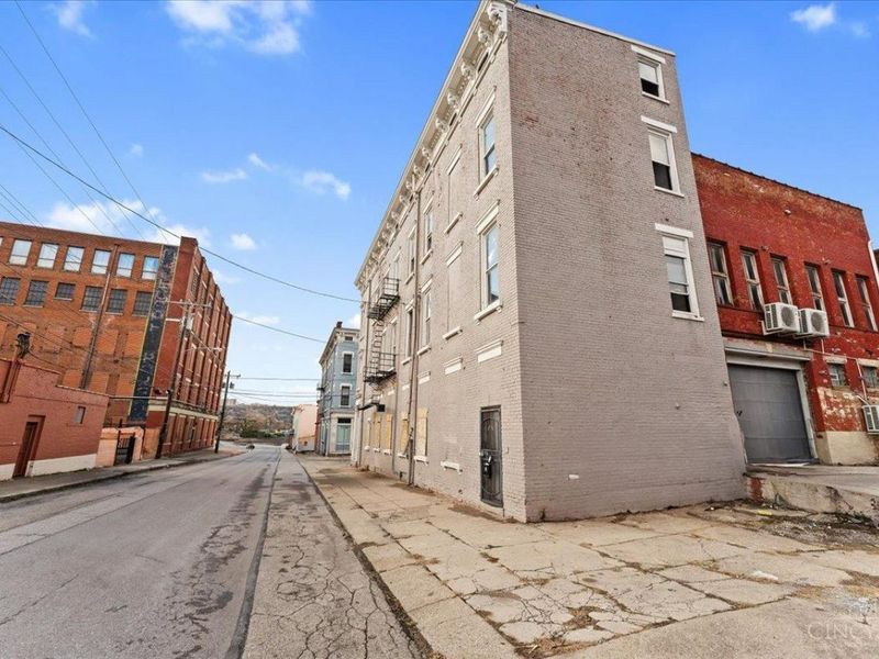 1900 Colerain Avenue, Cincinnati, OH 45214 Photo 3