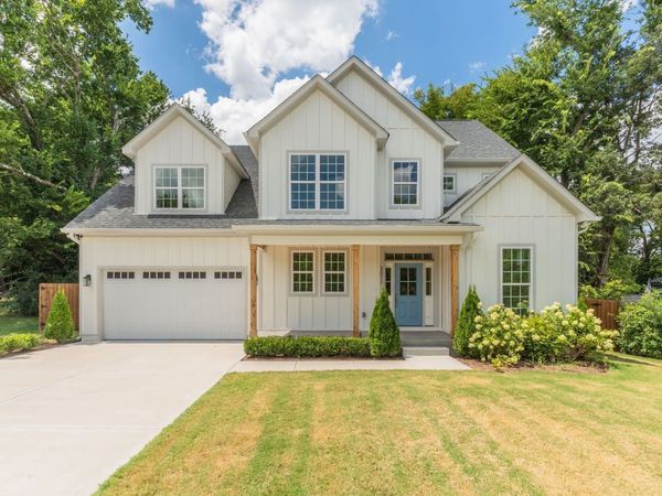 3011 Harlin Dr , Nashville, TN 37211