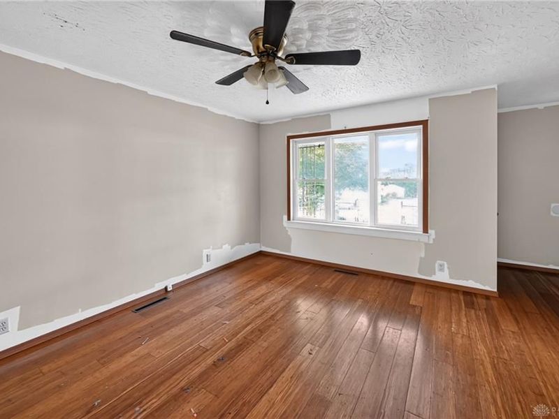 320 Muntz Street, Hillsboro, OH 45133 Photo 14