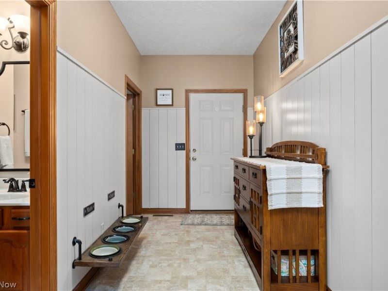 9209 Spencer Lake Road, Spencer, OH 44275 Photo 11