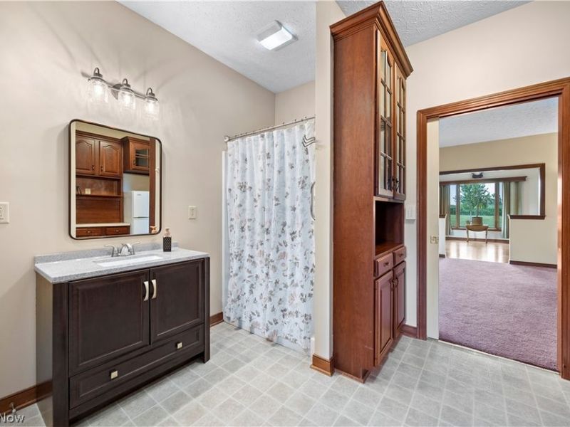 9209 Spencer Lake Road, Spencer, OH 44275 Photo 15