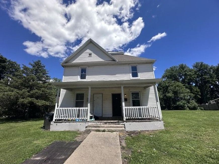 Main Photo