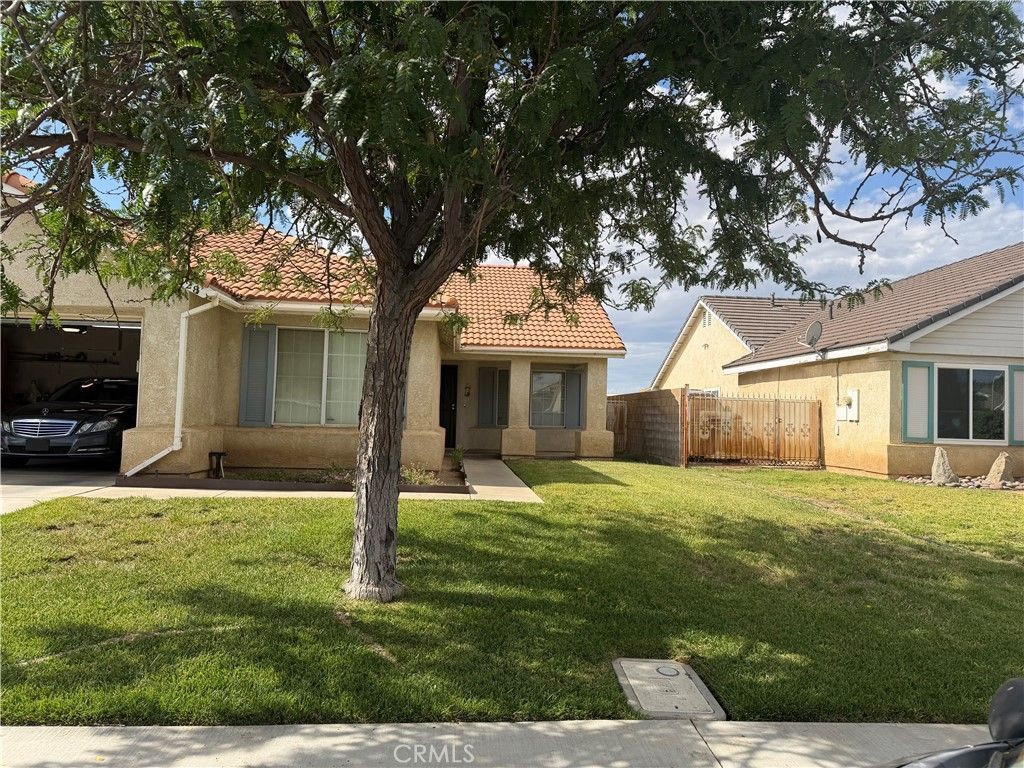 2028 Greentree, Lancaster, CA 93535 Main Photo