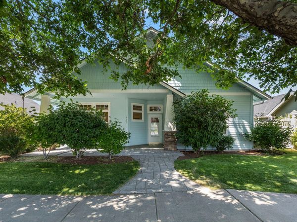 977 NE Hudspeth Lane, Prineville, OR 97754