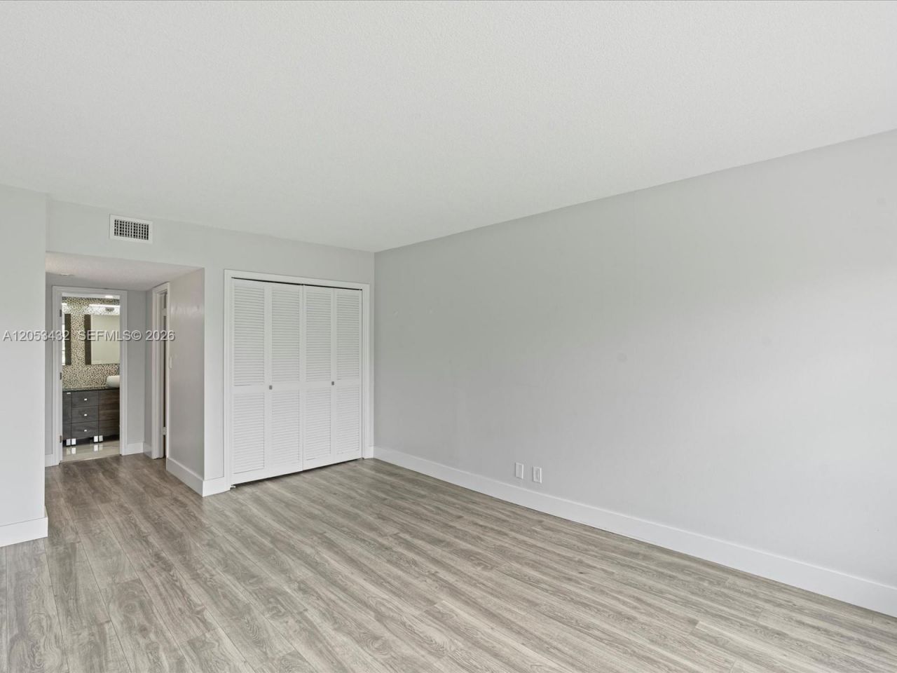 3150 N Palm Aire Dr , Unit 406, Pompano Beach, FL 33069 Photo