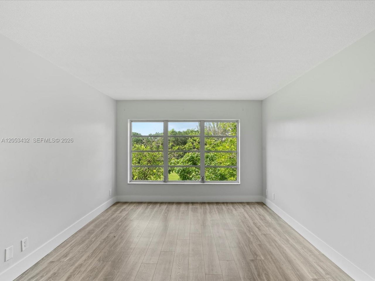 3150 N Palm Aire Dr , Unit 406, Pompano Beach, FL 33069 Photo