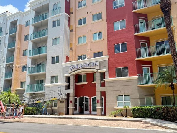 6001 SW 70th St , Unit 319, South Miami, FL 33143
