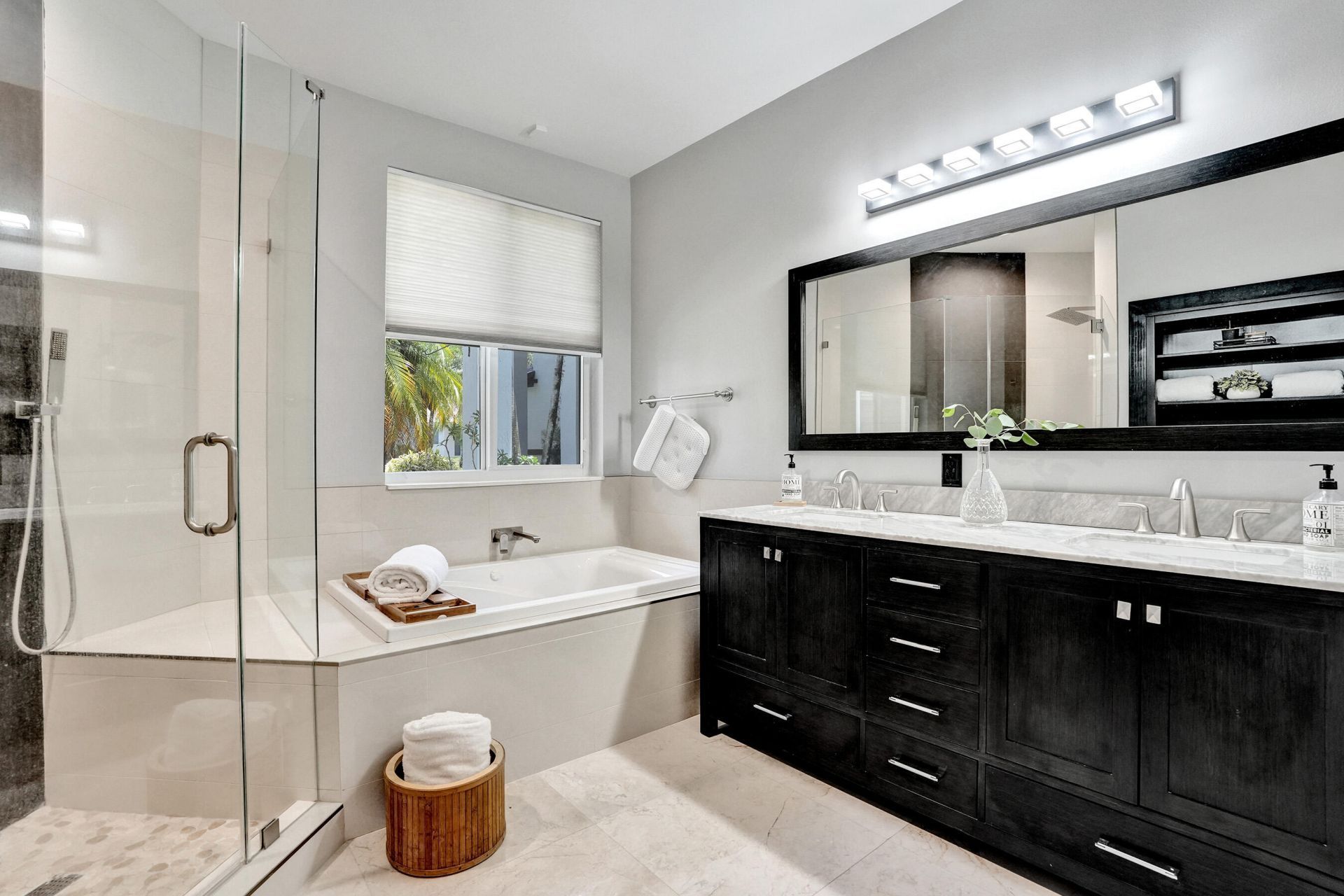 1163 Camellia Circle, Weston, FL 33326 Photo