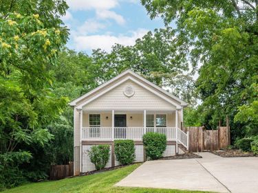 1533 Liggates Road, Lynchburg, VA 24502