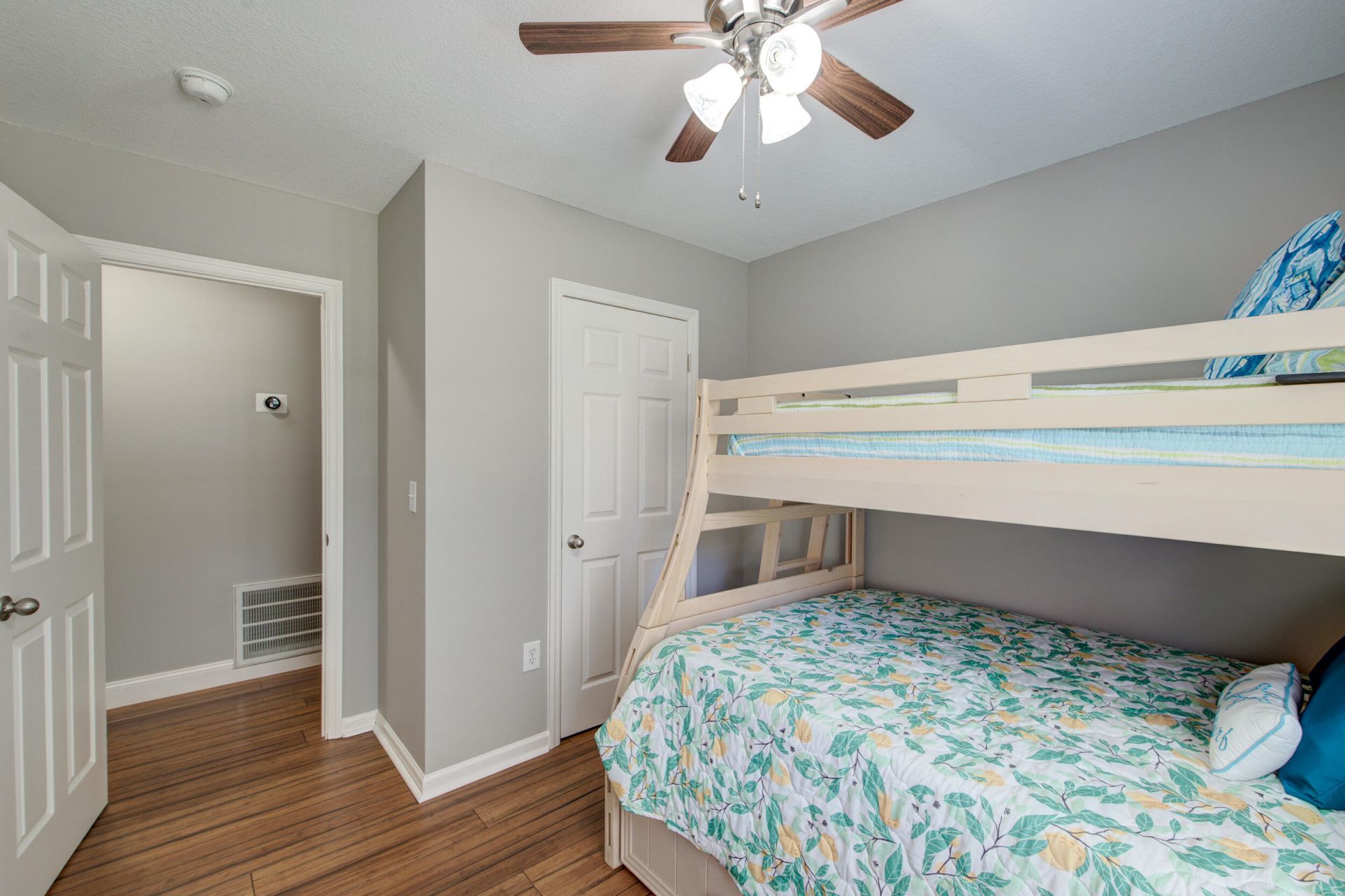 4134 River Road Photo 19
