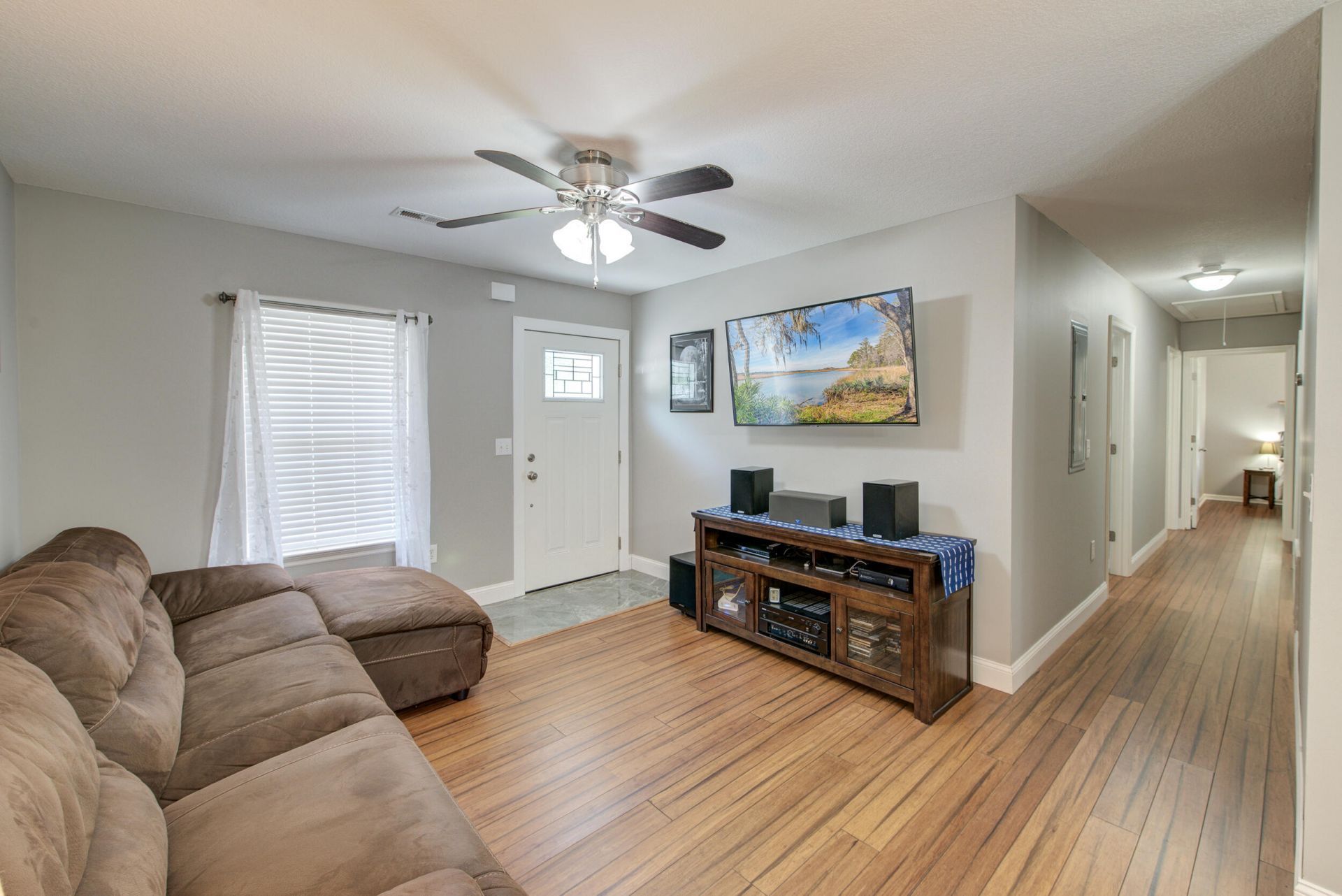 4134 River Road Photo 4