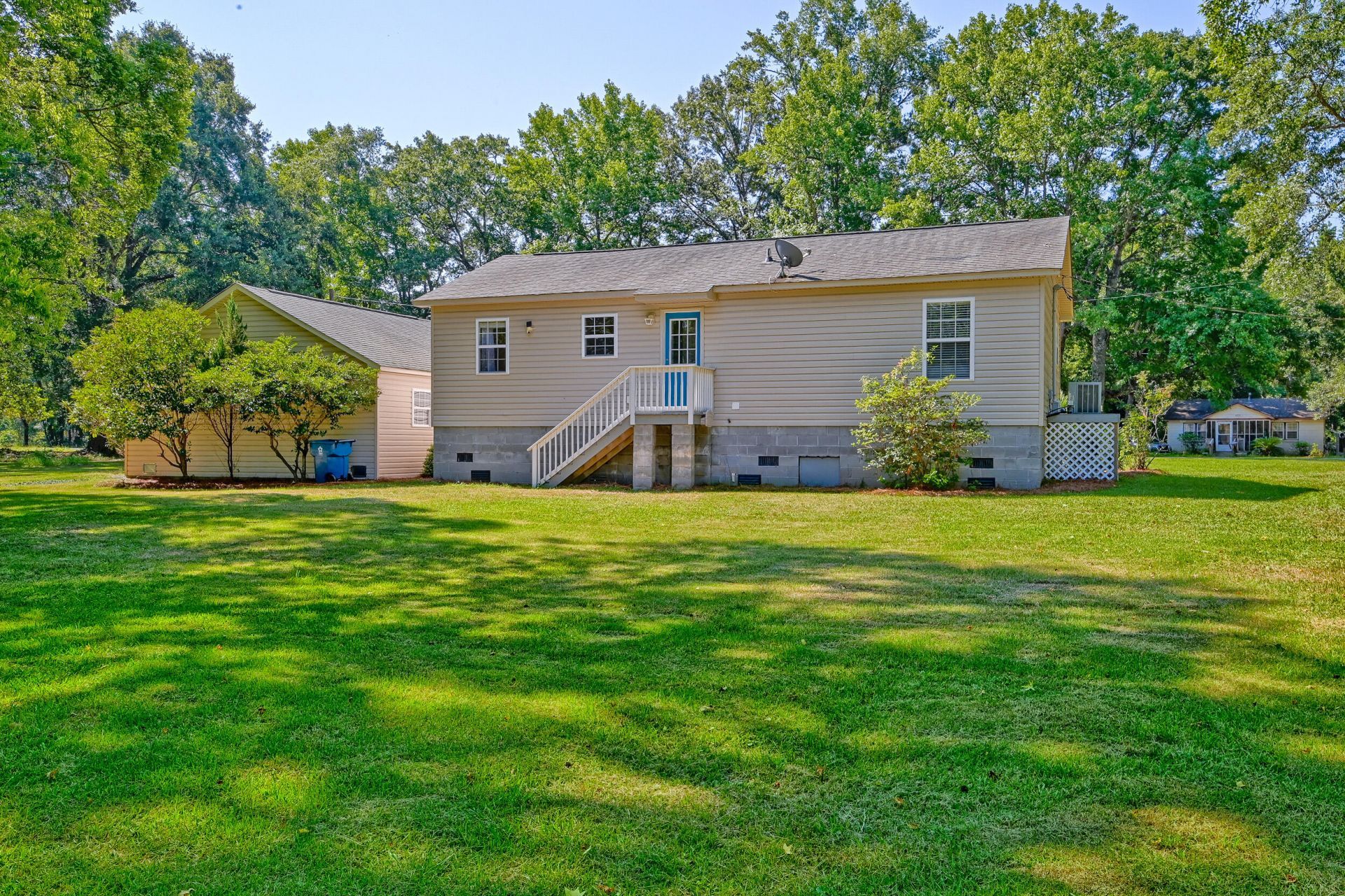 4134 River Road Photo 7