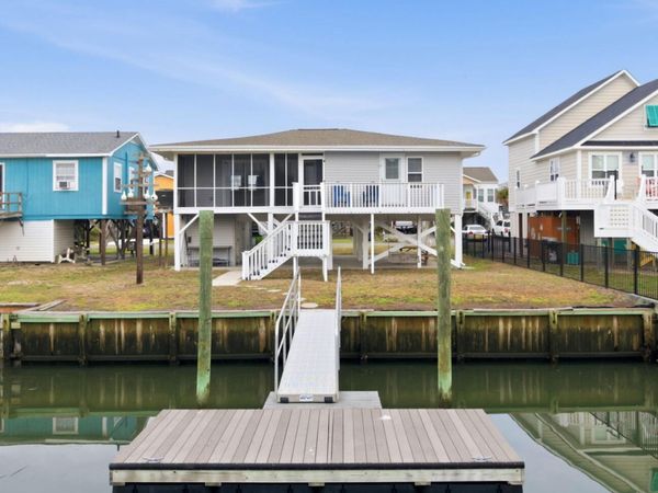 112 Marlin Drive , Holden Beach, NC 28462