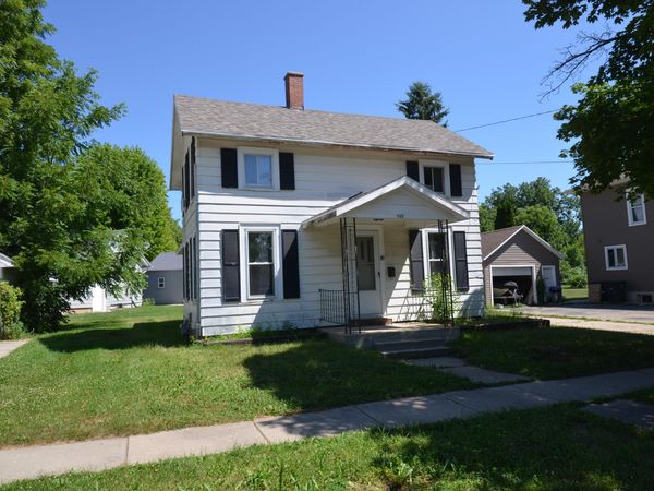 542 Whitewater St, Whitewater, WI 53190
