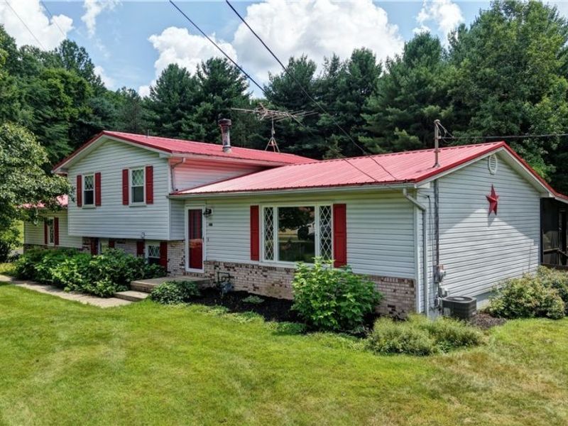 4974 South Street NE, Somerdale, OH 44678 Photo 3