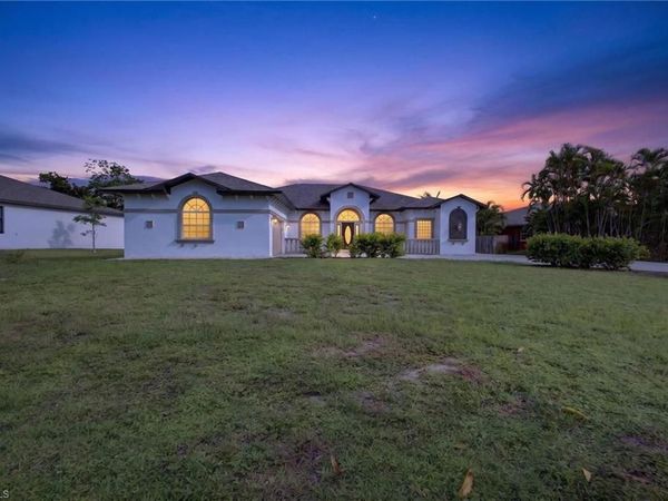 8044 San Carlos BLVD , FORT MYERS, FL 33967