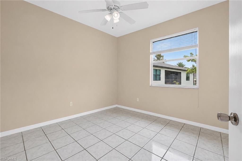 8044 San Carlos Blvd, Fort Myers, FL 33967 Photo
