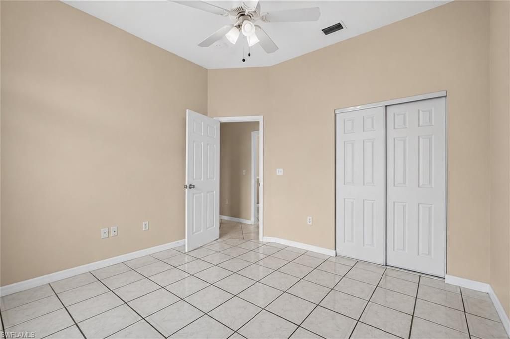 8044 San Carlos Blvd, Fort Myers, FL 33967 Photo