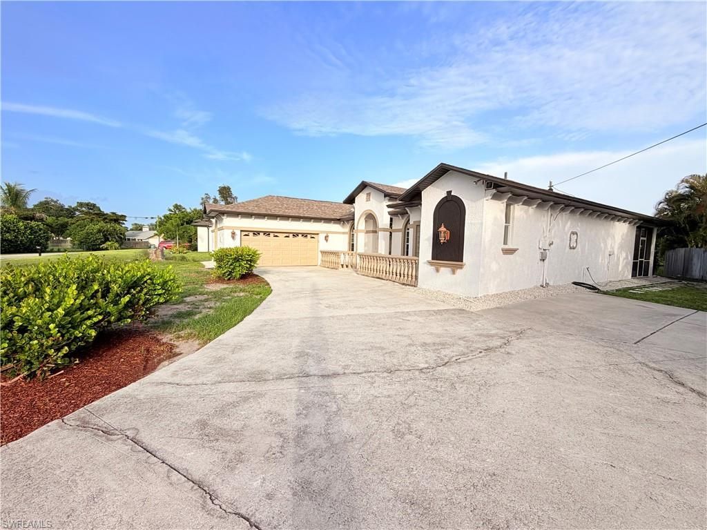 8044 San Carlos Blvd , Fort Myers, FL 33967 Photo